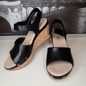 Clarks Annadel clover